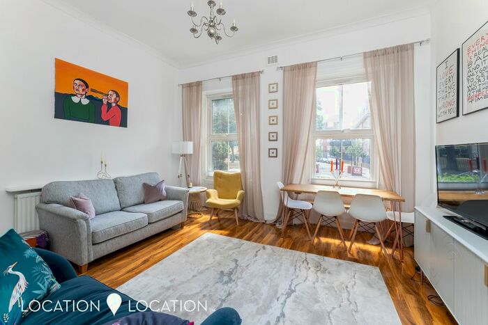1 Bedroom Flat To Rent In Kenninghall Road, London, E5