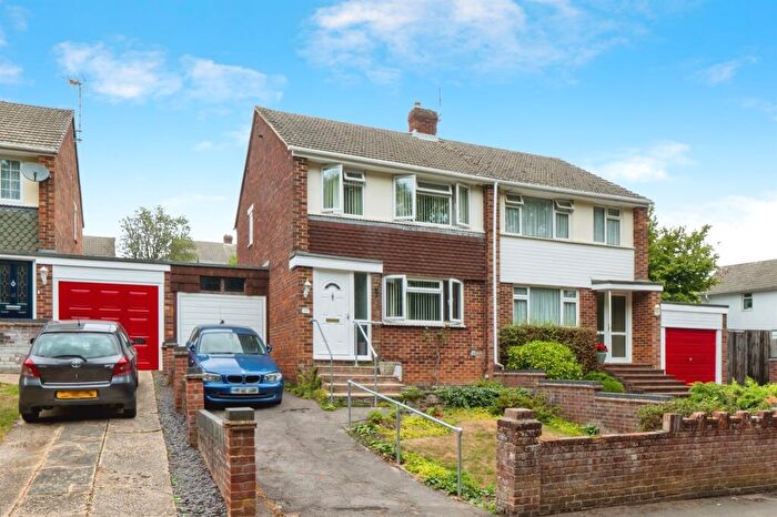 3 Bedroom Semi-Detached House For Sale In Alfriston Gardens, Southampton, SO19