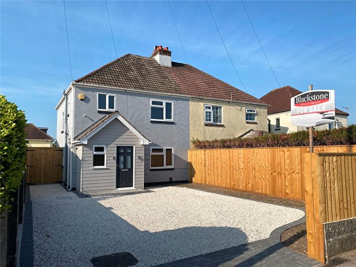 3 Bedroom Semi-Detached House For Sale In Mossley Avenue, Wallisdown, Poole, Dorset, BH12
