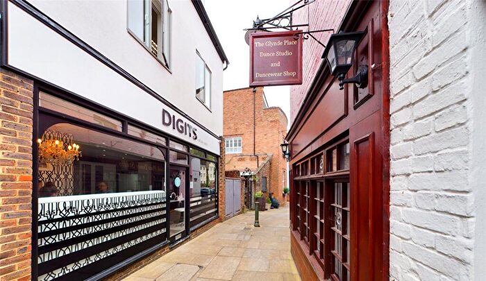 1 Bedroom Flat To Rent In Glynde Place, Horsham, West Sussex, RH12