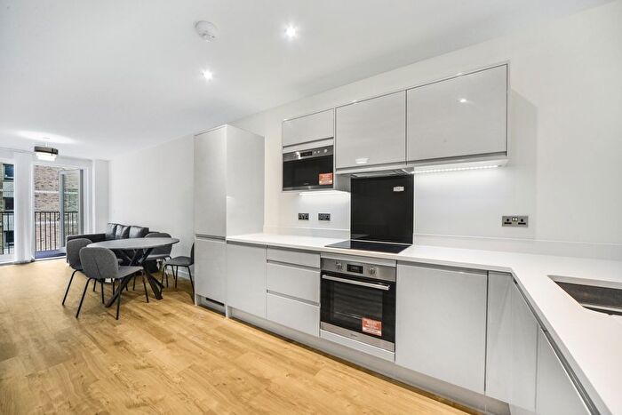 2 Bedroom Flat To Rent In The Silverton, North Woolwich Road, E16