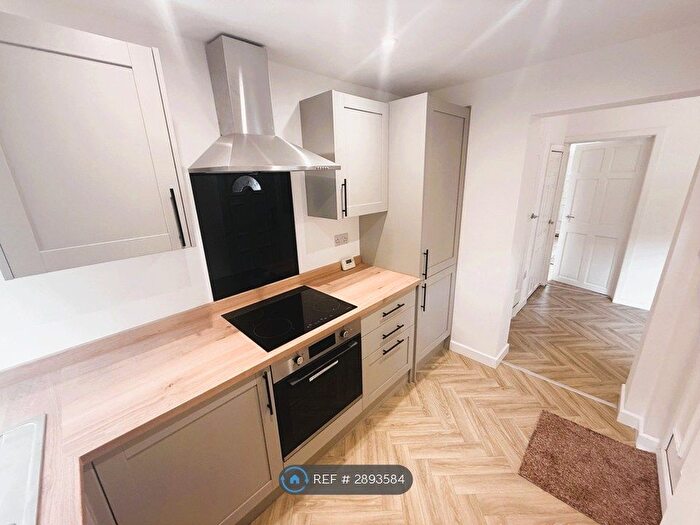 2 Bedroom End Of Terrace House To Rent In Station Road, Sheffield, S35