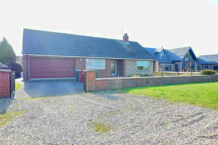 2 Bedroom Bungalow For Sale In Farwold, Top Road, Worlaby, Brigg, DN20