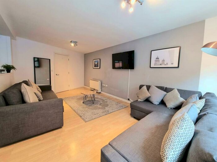 2 Bedroom Apartment To Rent In Manolis Yard, Colquitt Street, Liverpool, L1