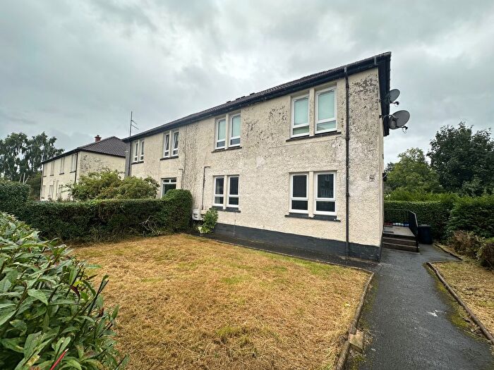 1 Bedroom Flat To Rent In Overton Street, Glasgow, G72