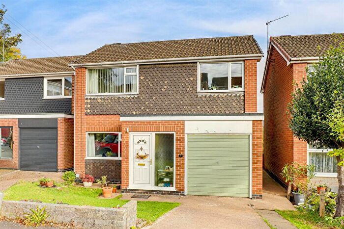 3 Bedroom Detached House For Sale In Digby Hall Drive, Gedling, Nottinghamshire, NG4