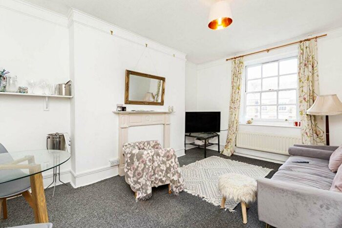 2 Bedroom Flat To Rent In Scott Ellis Gardens, St Johns Wood, NW8