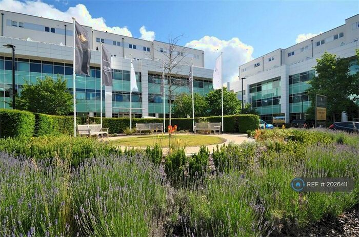 1 Bedroom Flat To Rent In Empire House, Welwyn Garden City, AL7