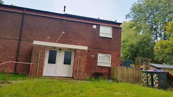 2 Bedroom Flat To Rent In Purbeck Dale, Dawley, Telford, TF4