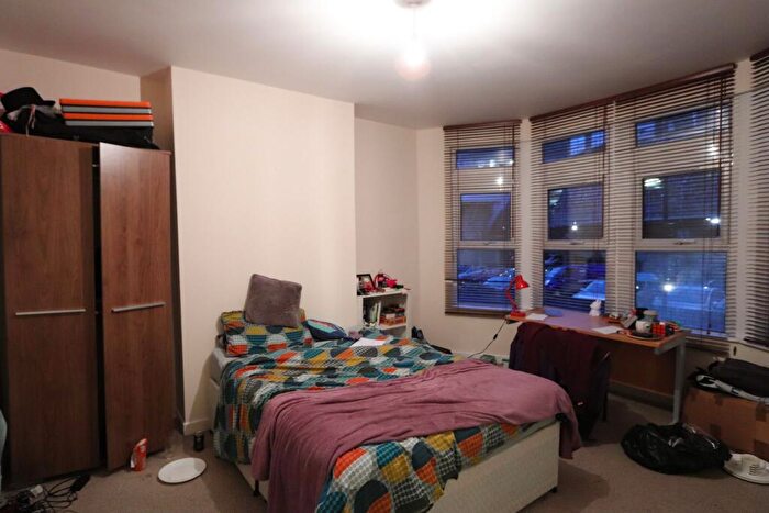 5 Bedroom Terraced House To Rent In Horfield Road, Bristol, BS2