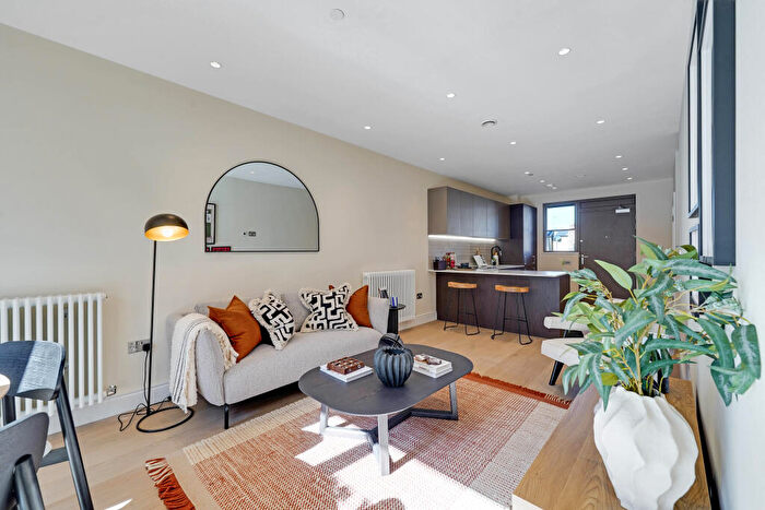 1 Bedroom Apartment For Sale In The Langdon, Poplar, E14