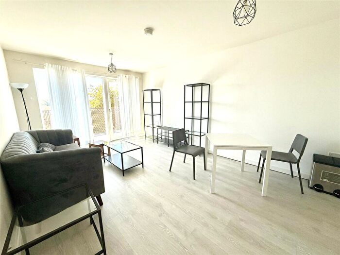 1 Bedroom Apartment To Rent In Harrow View, Harrow, HA1