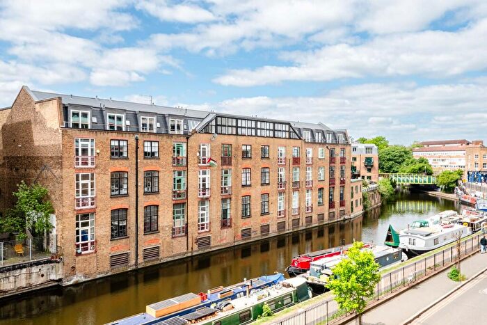 2 Bedroom Flat For Sale In Wharf Place, E2