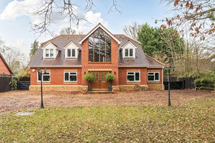 5 Bedroom Detached House For Sale In Plaistow Road, Ifold, Loxwood, RH14