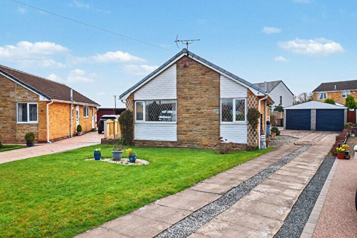 3 Bedroom Bungalow For Sale In Maybury Avenue, Durkar, Wakefield, West Yorkshire, WF4