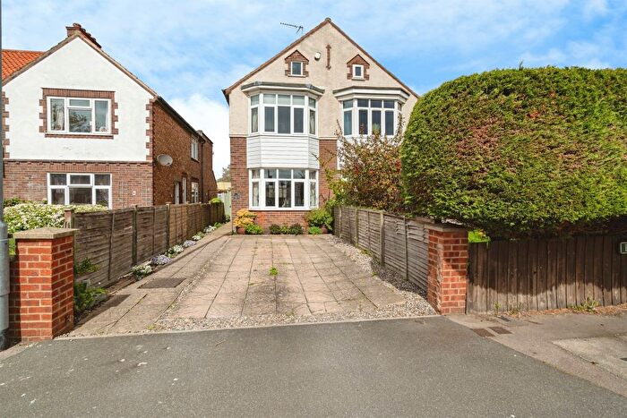 2 Bedroom Semi Detached House For Sale In Burgh Road, Gorleston, Great Yarmouth, NR31