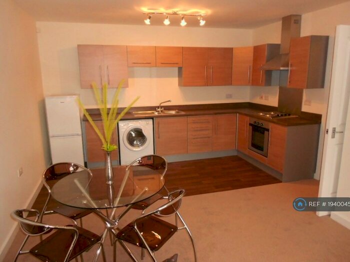 2 Bedroom Flat To Rent In Bridge Road, Prescot, L34