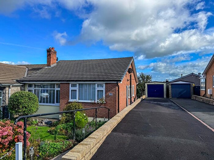 2 Bedroom Semi-Detached Bungalow For Sale In Dovedale Crescent, Buxton, SK17