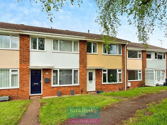 3 Bedroom Terraced House For Sale In Ash Farm Close, Exeter, EX1