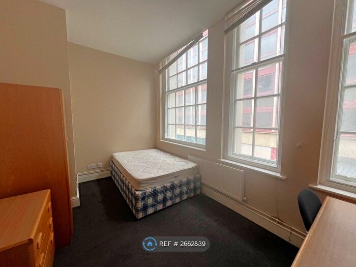 5 Bedroom Flat To Rent In St. Nicholas Street, Bristol, BS1