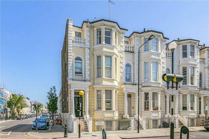 3 Bedroom Flat To Rent In St. Anns Villas, London, W11
