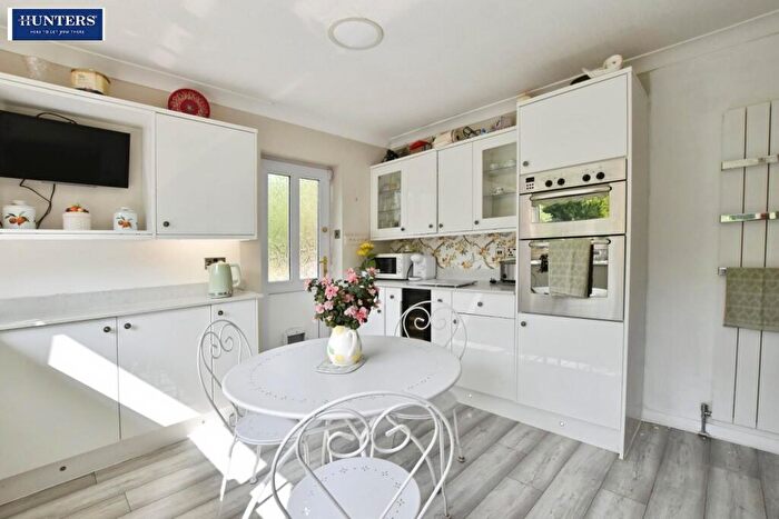 3 Bedroom Detached Bungalow For Sale In Valewood, Bottesford, DN16