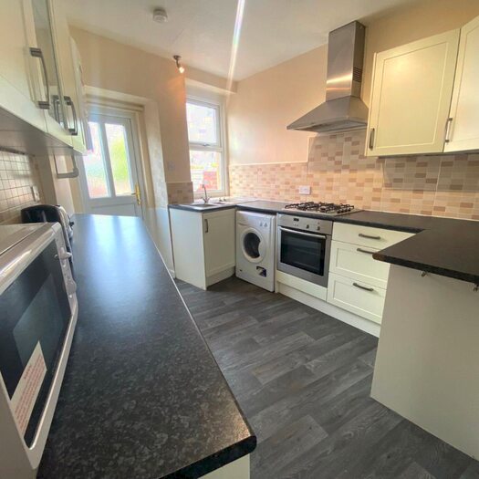 2 Bedroom Private Hall To Rent In Adelphi Street, Lancaster, LA1