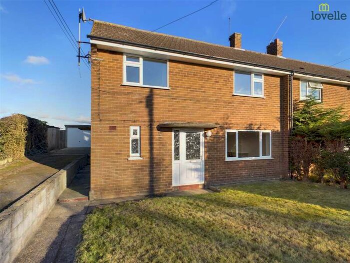3 Bedroom House For Sale In 7 Park View, Legsby, Market Rasen, LN8