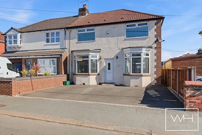 4 Bedroom Semi Detached House For Sale In Wordsworth Drive, Sprotbrough, Doncaster, DN5