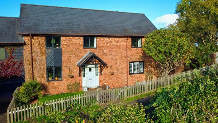 4 Bedroom Barn Conversion For Sale In Poltimore Court, Moor Lane, Poltimore, Exeter, EX4