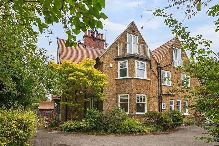 2 Bedroom Flat For Sale In Duchy Road, Harrogate, HG1