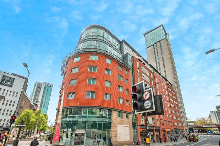 2 Bedroom Apartment For Sale In Navigation Street, Birmingham, B5
