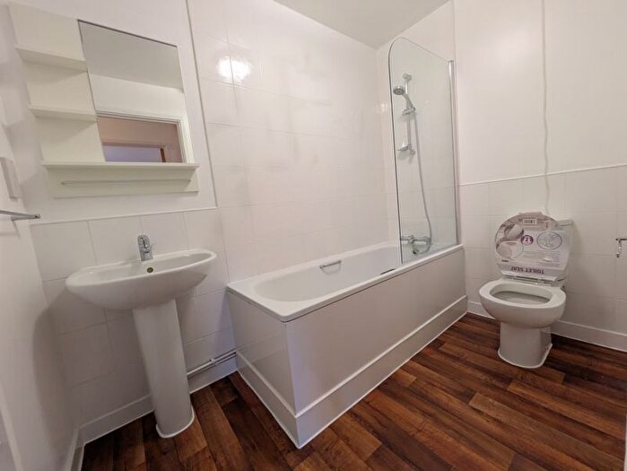 1 Bedroom Flat To Rent In Zetland Apartments, Stean Street, E8