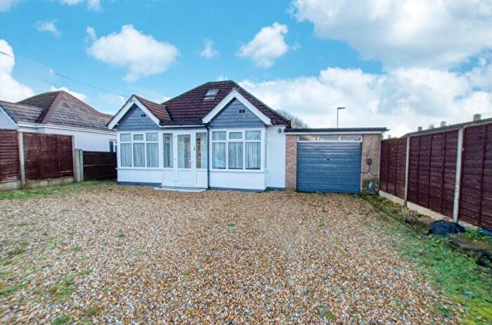 4 Bedroom Detached Bungalow For Sale In Coates Road, Southampton, Hampshire, SO19