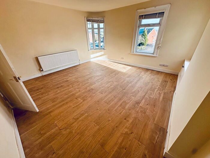 2 Bedroom Flat To Rent In High Street, Codnor, Ripley, DE5