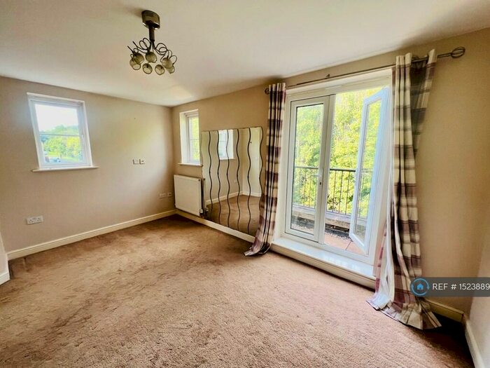 4 Bedroom Terraced House To Rent In Danvers Way, Fulwood, Preston, PR2