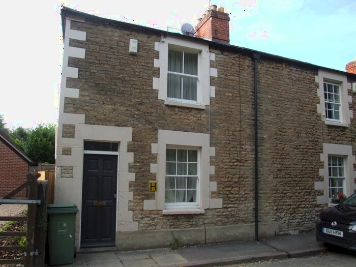 2 Bedroom End Of Terrace House To Rent In Vicarage Road Oxford, OX1