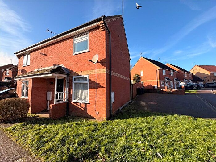 2 Bedroom Semi Detached House For Sale In Stanley Way, Daventry, Northamptonshire, NN11