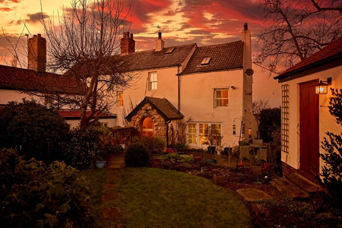 4 Bedroom Property For Sale In Great North Road, Wentbridge, WF8