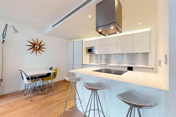 2 Bedroom Apartment To Rent In Avantgarde Place, Shoreditch, London, E1