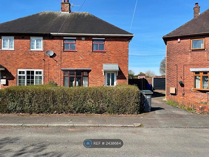 3 Bedroom Semi-Detached House To Rent In Twyning Green, Stoke-On-Trent, ST3