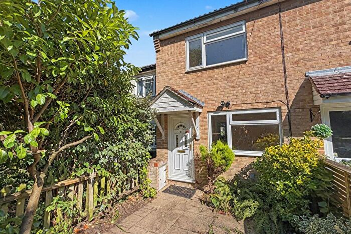 2 Bedroom Terraced House For Sale In Verwood, BH31