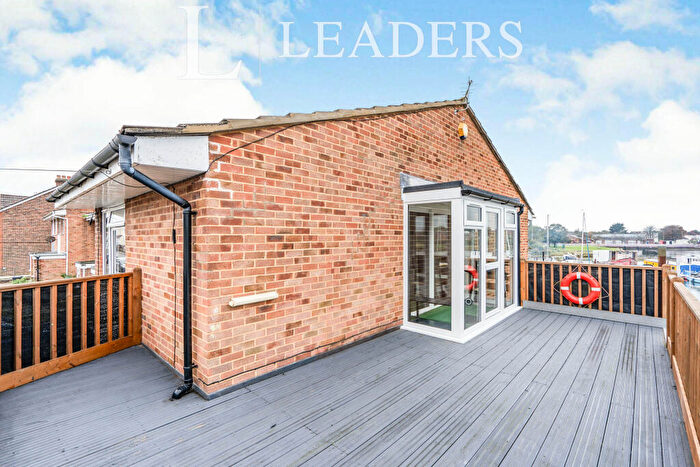 1 Bedroom Flat To Rent In Parham Road, PO12