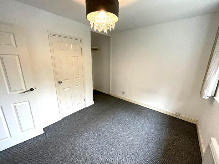2 Bedroom Cluster House For Sale In Mendelssohn Grove, Milton Keynes, Buckinghamshire, MK7
