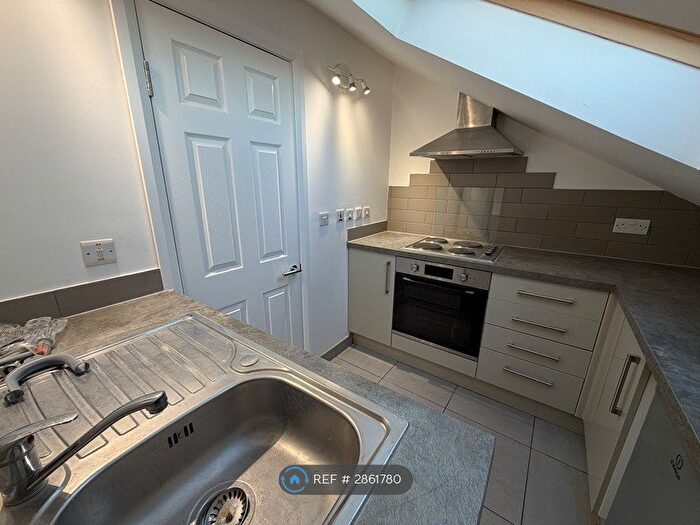 1 Bedroom Flat To Rent In Barnet, Barnet, EN5