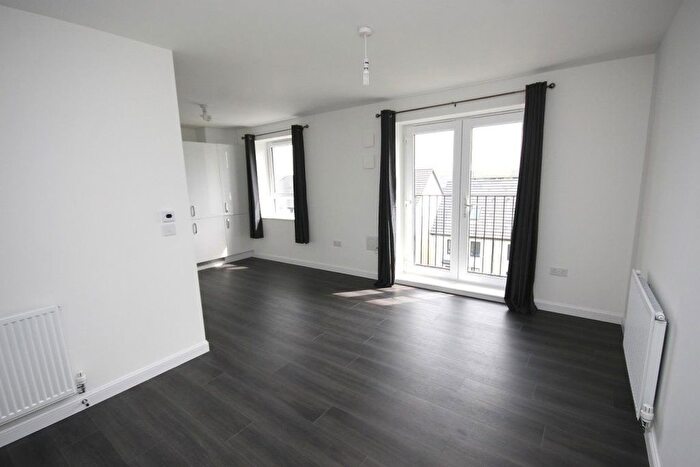 2 Bedroom Flat To Rent In Barnyard Park Rigg, South Gyle, Edinburgh, EH12