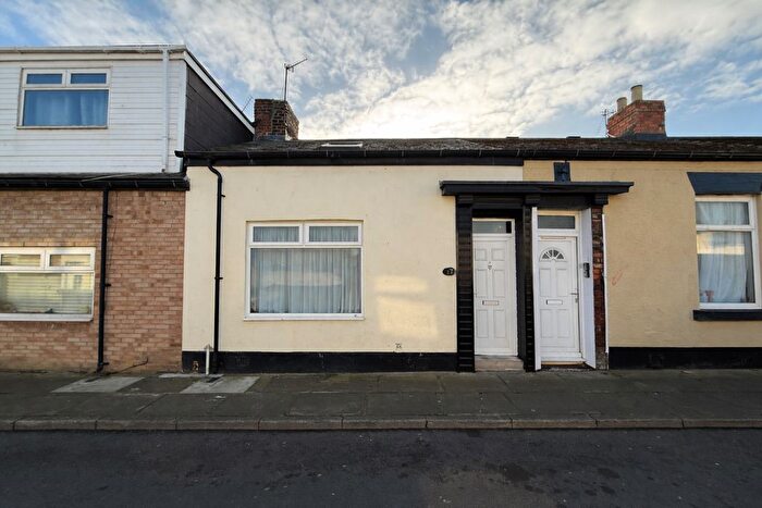 3 Bedroom Cottage For Sale In Tower Street, Sunderland, SR2