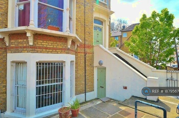 1 Bedroom Flat To Rent In St Marks Rise, London, E8