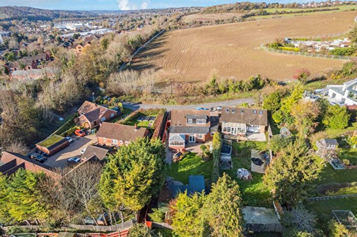 5 Bedroom Detached House For Sale In Hammersley Lane, High Wycombe, HP13