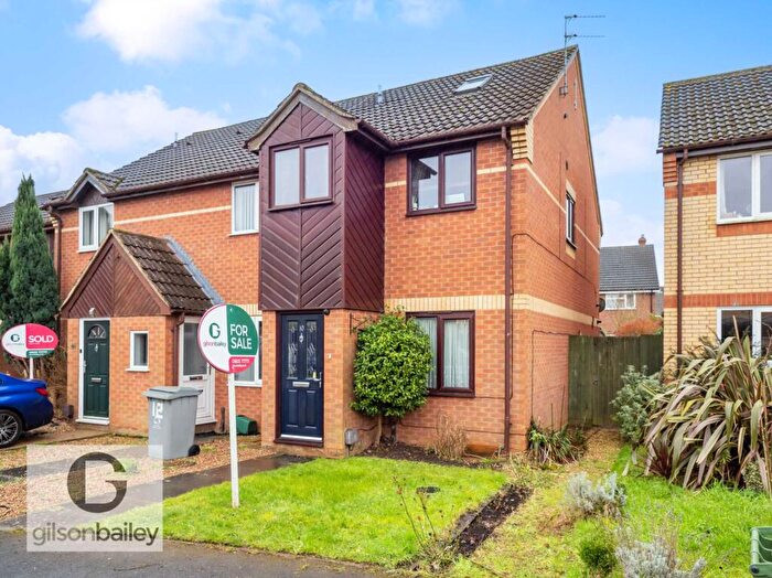 2 Bedroom End Of Terrace House For Sale In Chamberlin Court, Blofield, NR13